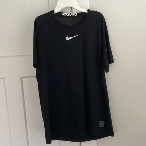 Mens Nike Pro Polyester T shirt